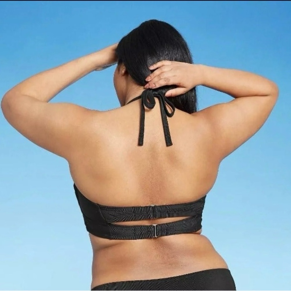 NWT Black Halter Bikini Top - Picture 2 of 6